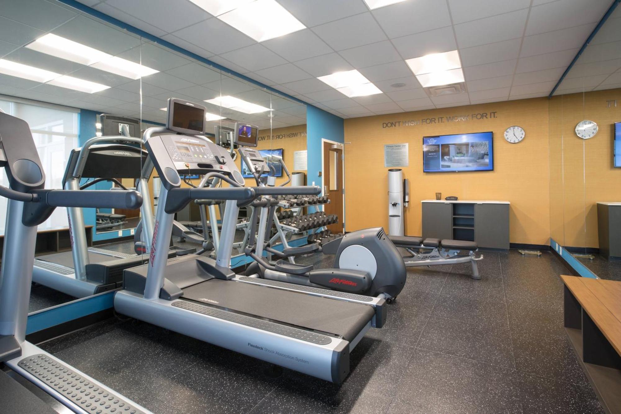 Fairfield Inn & Suites By Marriott Burlington Luaran gambar